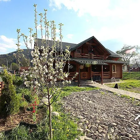 карпатське щастя 山林小屋