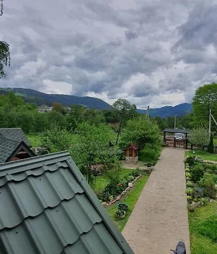 карпатське щастя 山林小屋 *