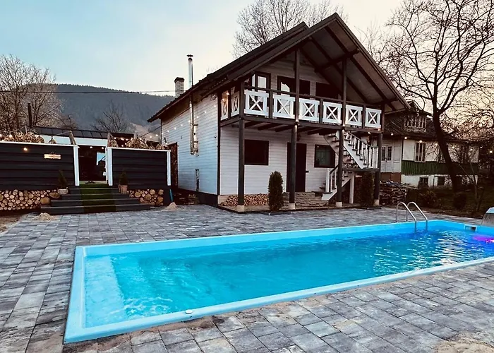 山林小屋 карпатське щастя 韦尔霍维纳