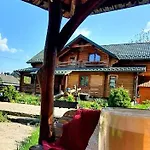 карпатське щастя Lodge *