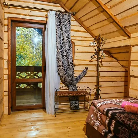 карпатське щастя Lodge *